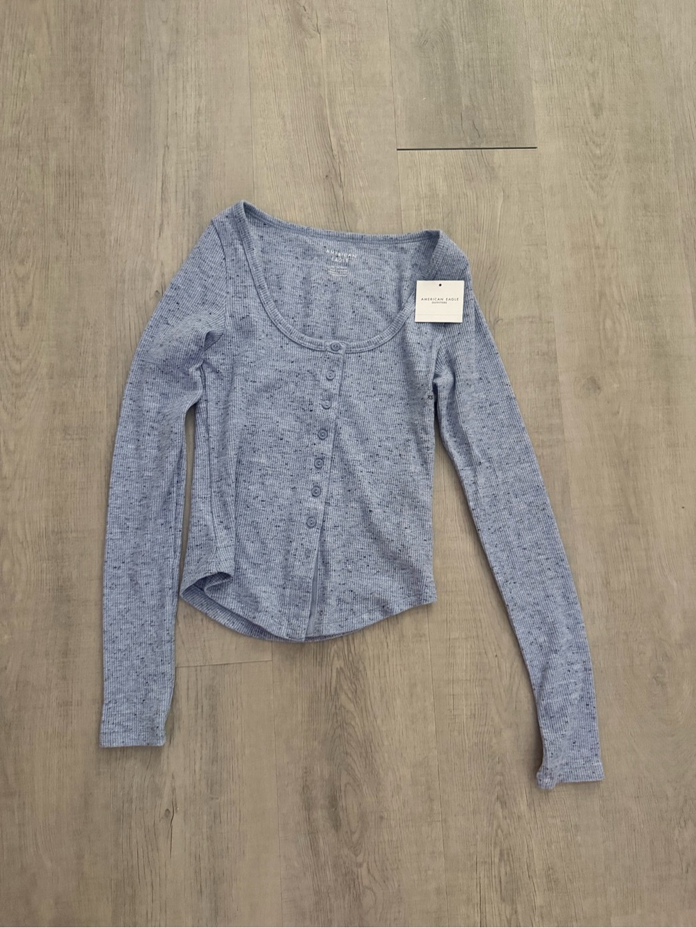 NWT American Eagle Light Blue Long-Sleeve Button Front Women's Top